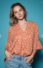 Load image into Gallery viewer, Floral Ruffle Sleeve Top
